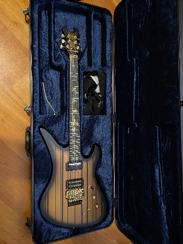 Guitarra eléctrica Schecter Synyster Gates Custom · foto 1