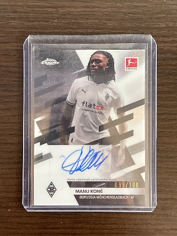 Carta Topps Chrome Bundesliga 2023/24 Manu Koné XIA-MK · foto 1