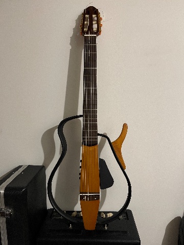 Guitarra Yamaha Silent · foto 1